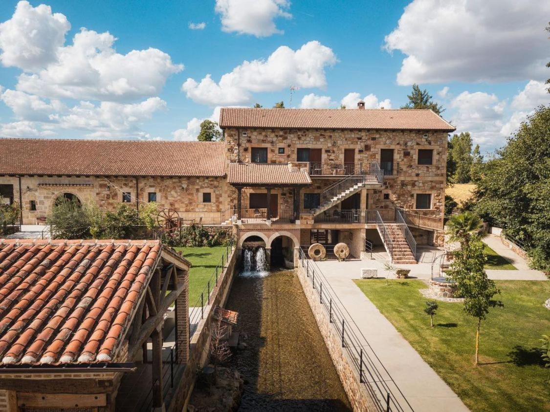 Apartamentos La Fabrica Villaluenga de la Vega Exteriér fotografie