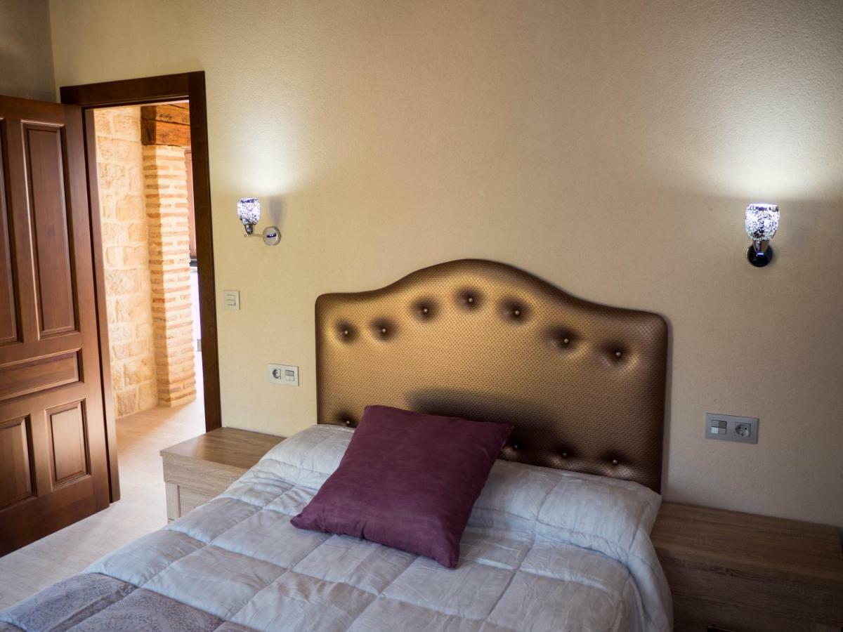 Apartamentos La Fabrica Villaluenga de la Vega Exteriér fotografie
